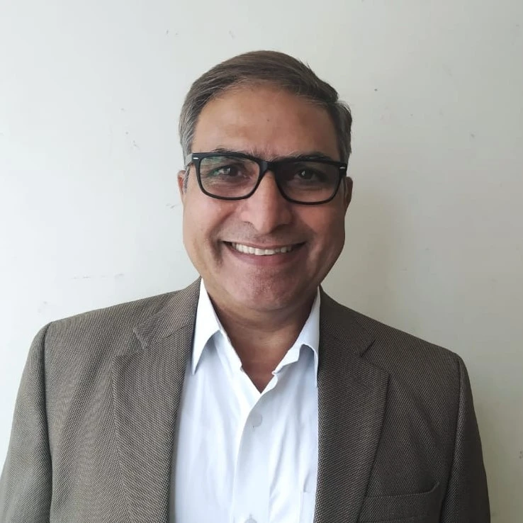 Lakhan Patel, Managing Director at Divergent Software Labs Lakhan Patel, Managing Director at Divergent Software Labs